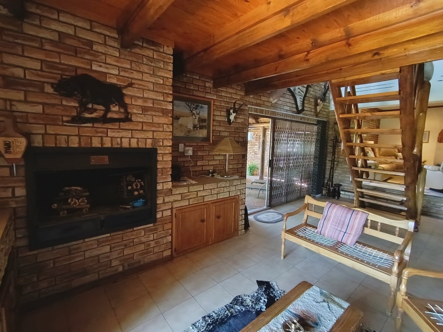 4 Bedroom Property for Sale in Doringkruin North West